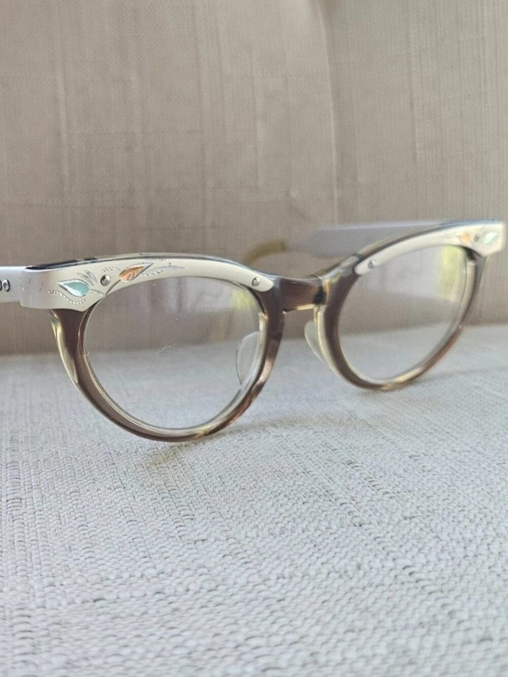 Vintage American Optical Ladies Eyeglasses Frame Alum Brown/Beige Tone Glasses